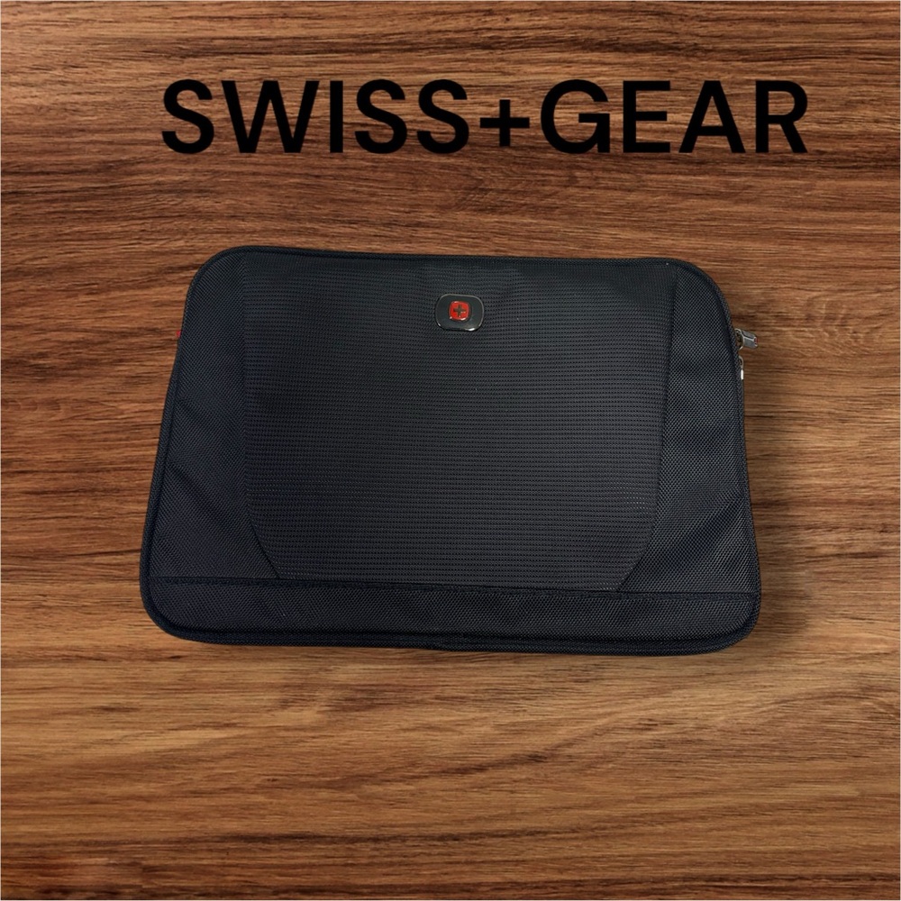 Swiss+Gear Wenger Beta 14 inch Slimline Laptop or tablet Sleeve Black !!
